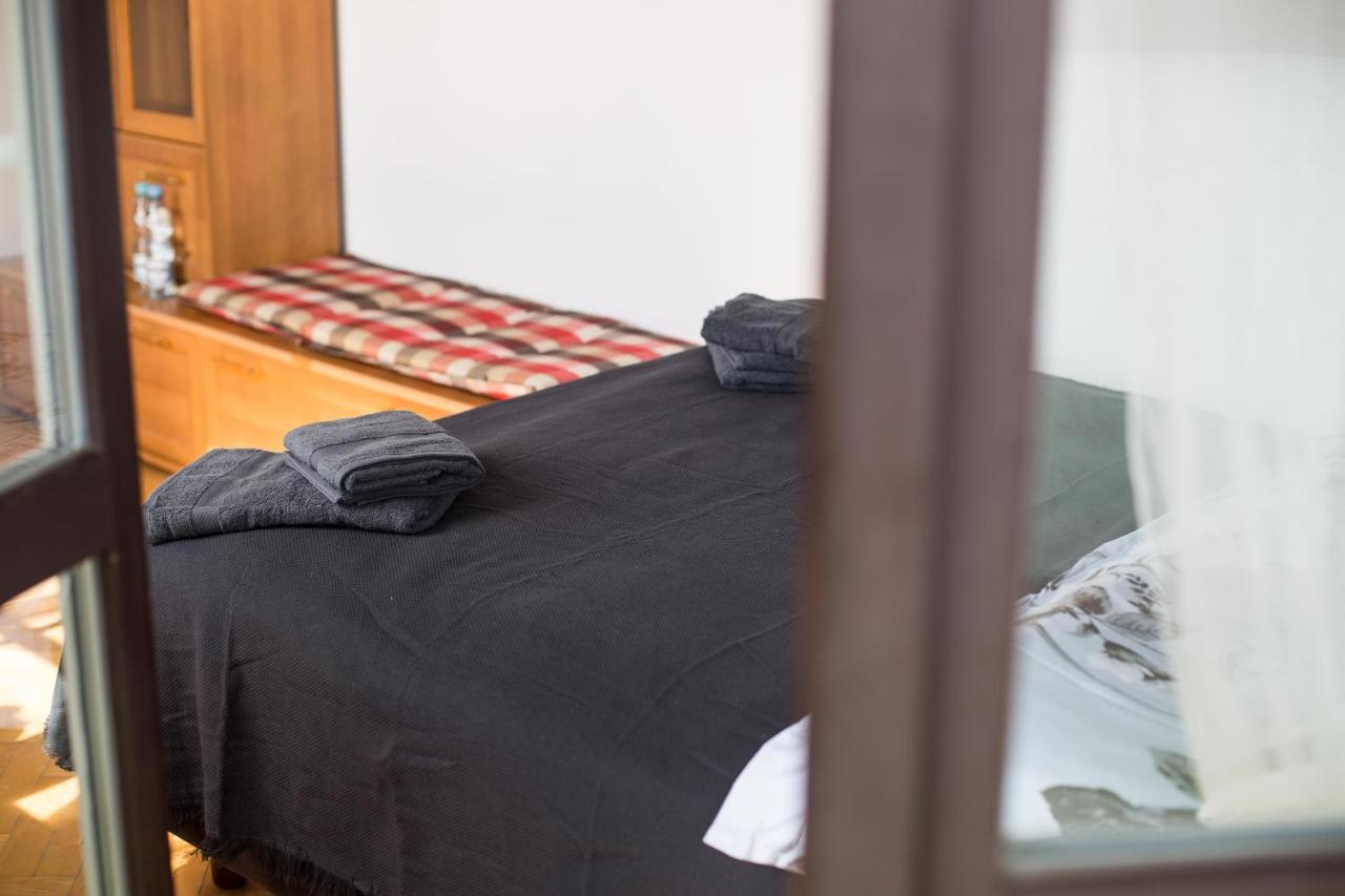 V Hostel Βαρσοβία Εξωτερικό φωτογραφία
