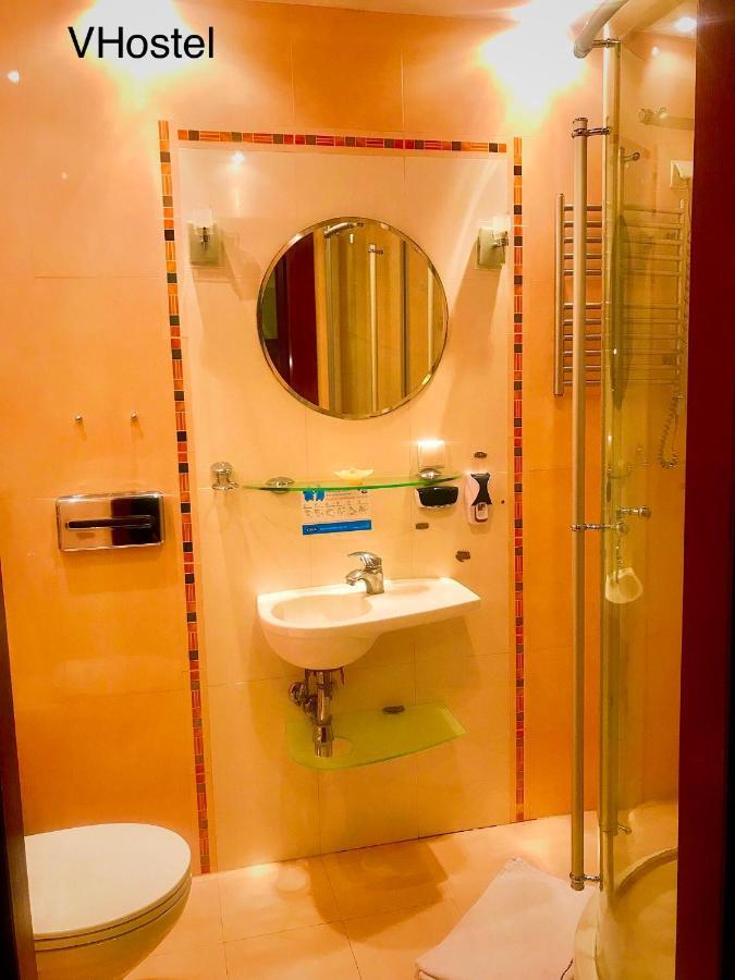 V Hostel Βαρσοβία Εξωτερικό φωτογραφία
