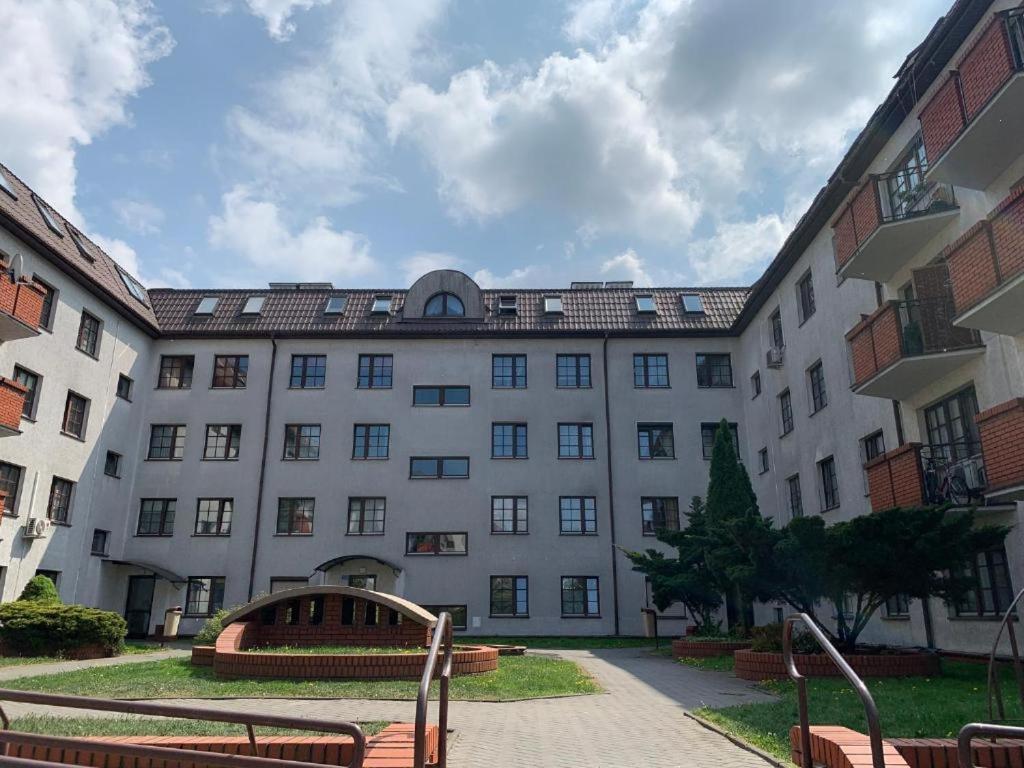 V Hostel Βαρσοβία Εξωτερικό φωτογραφία